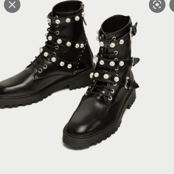 Zara Black Pearl-Embellished Boots - Picture 1 of 6